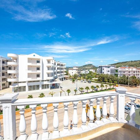 Hotel New Crystal Ksamil Exterior photo