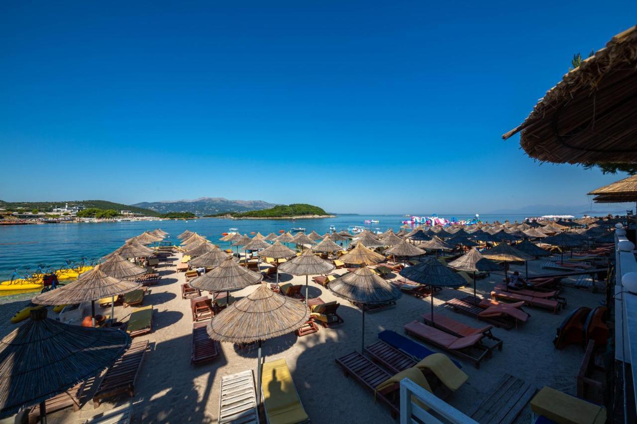 Hotel New Crystal Ksamil Exterior photo
